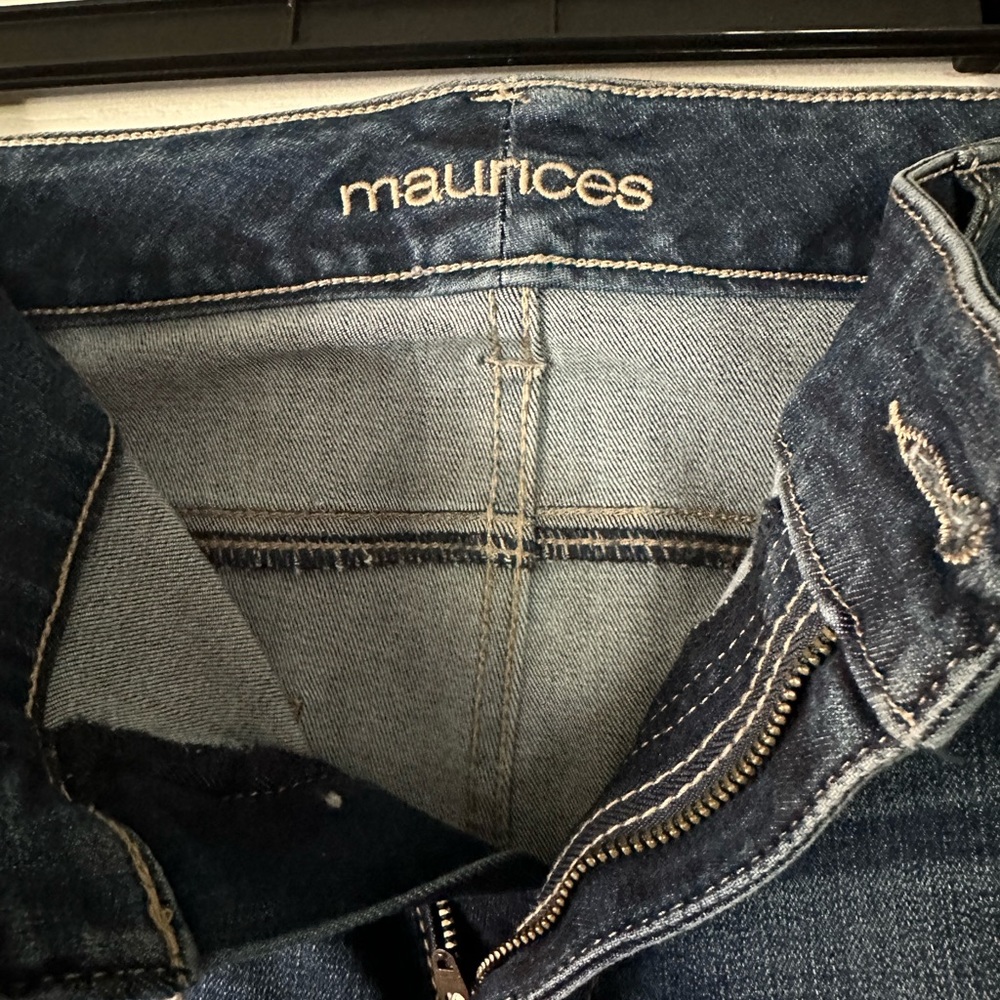 NWT MAURICE JEANS - Picture 5 of 6